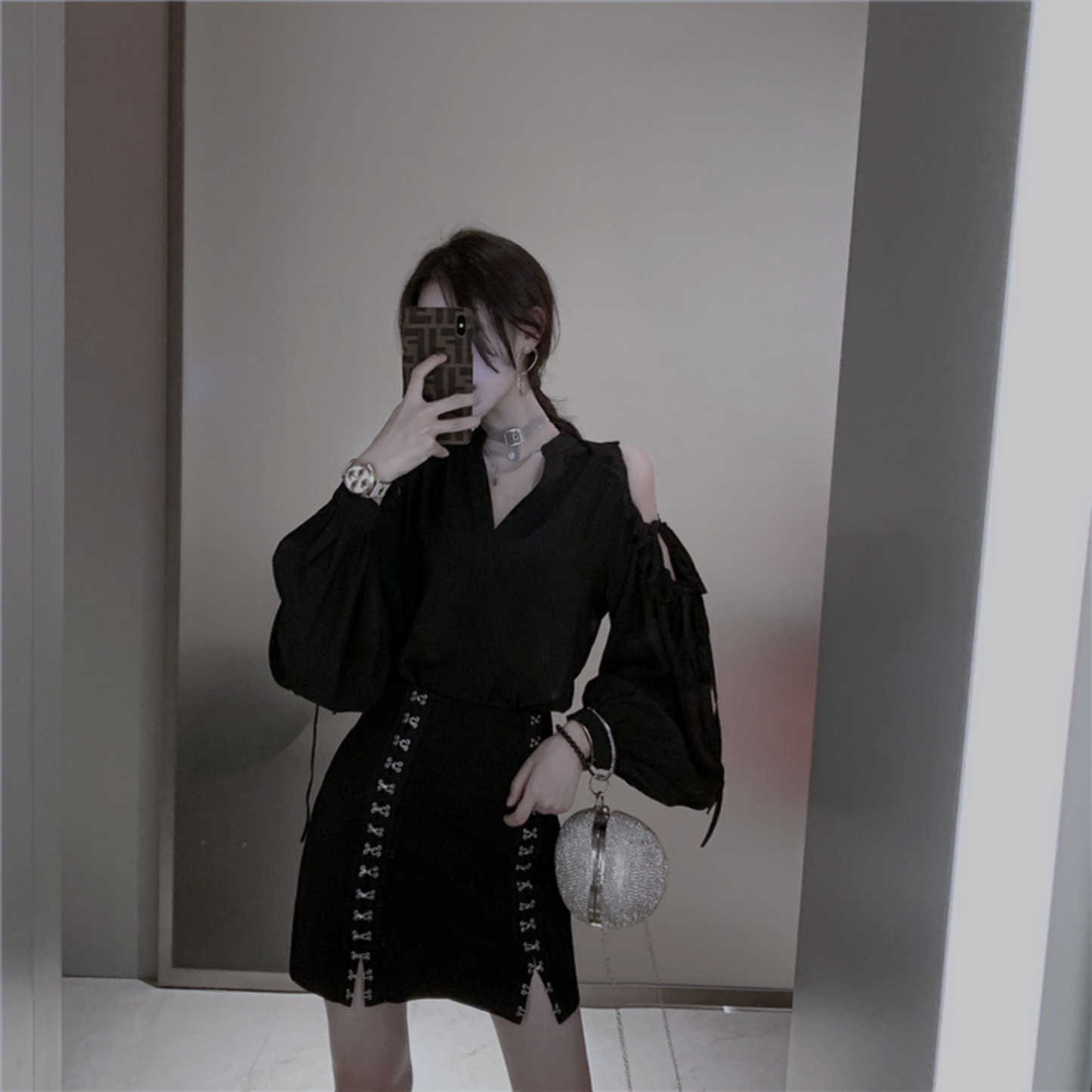 Drawstring V-neck tops / ドローストリングVネックトップス TR-10412
