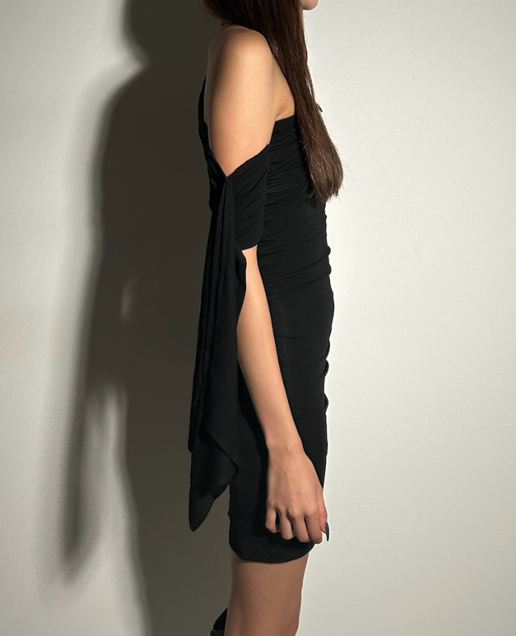 Off-Shoulder knit ribbon dress / オフショルダーニットリボンワンピースTR-10906