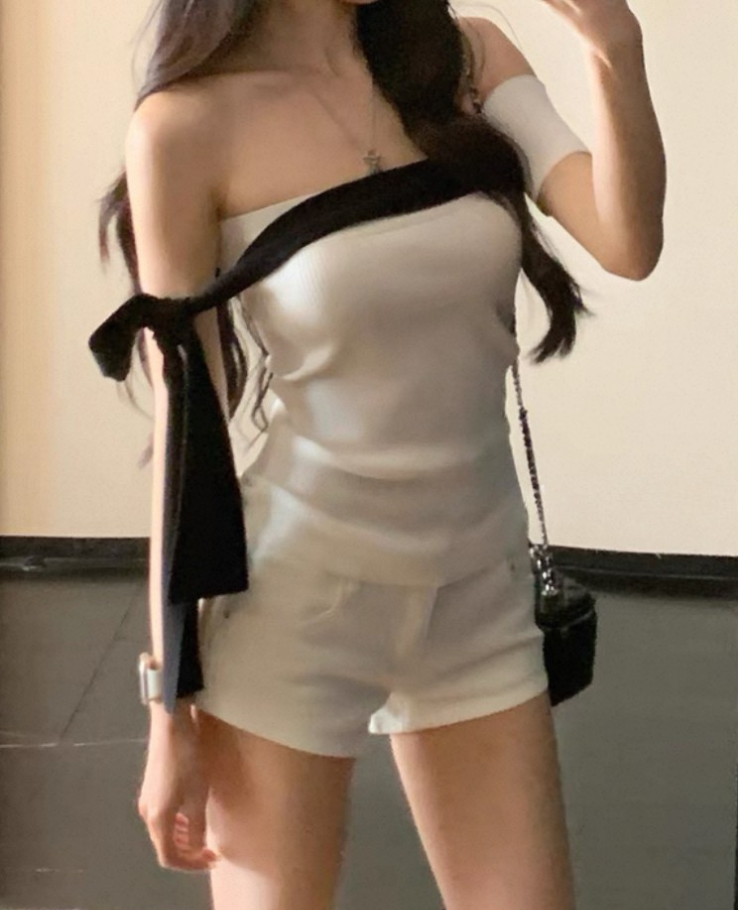 Off-Shoulder Knit Ribbon Tops / オフショルダーニットリボントップスTR-10902
